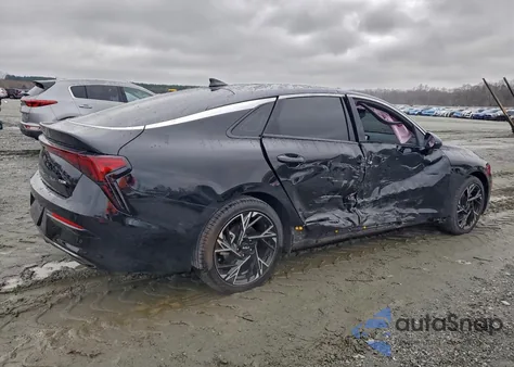 2025 Kia K5 Gt Line z USA, uszkodzony, nr VIN KNAG64J70S5329347